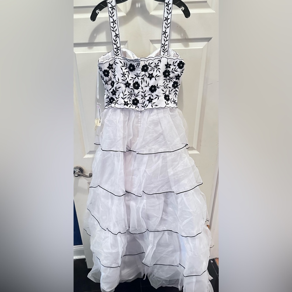 NWT Da bora Rachelle couture black white formal prom or special occasion dress - Picture 6 of 6